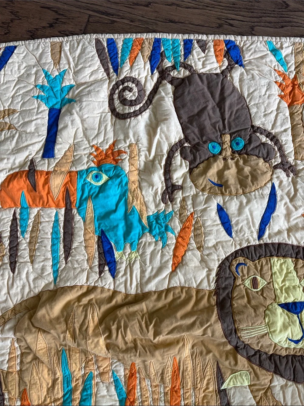 Safari Animal Quilt - Lion, Tiger & Monkey Motif - Cream Background (35.5 x 46)